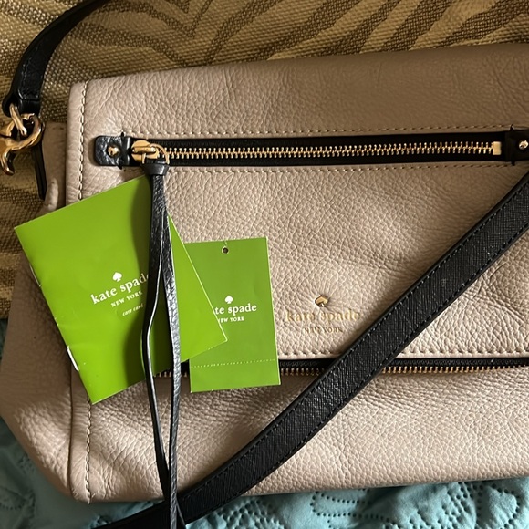 Kate Spade Taupe and Black Shoulder Bag - Picture 9 of 9